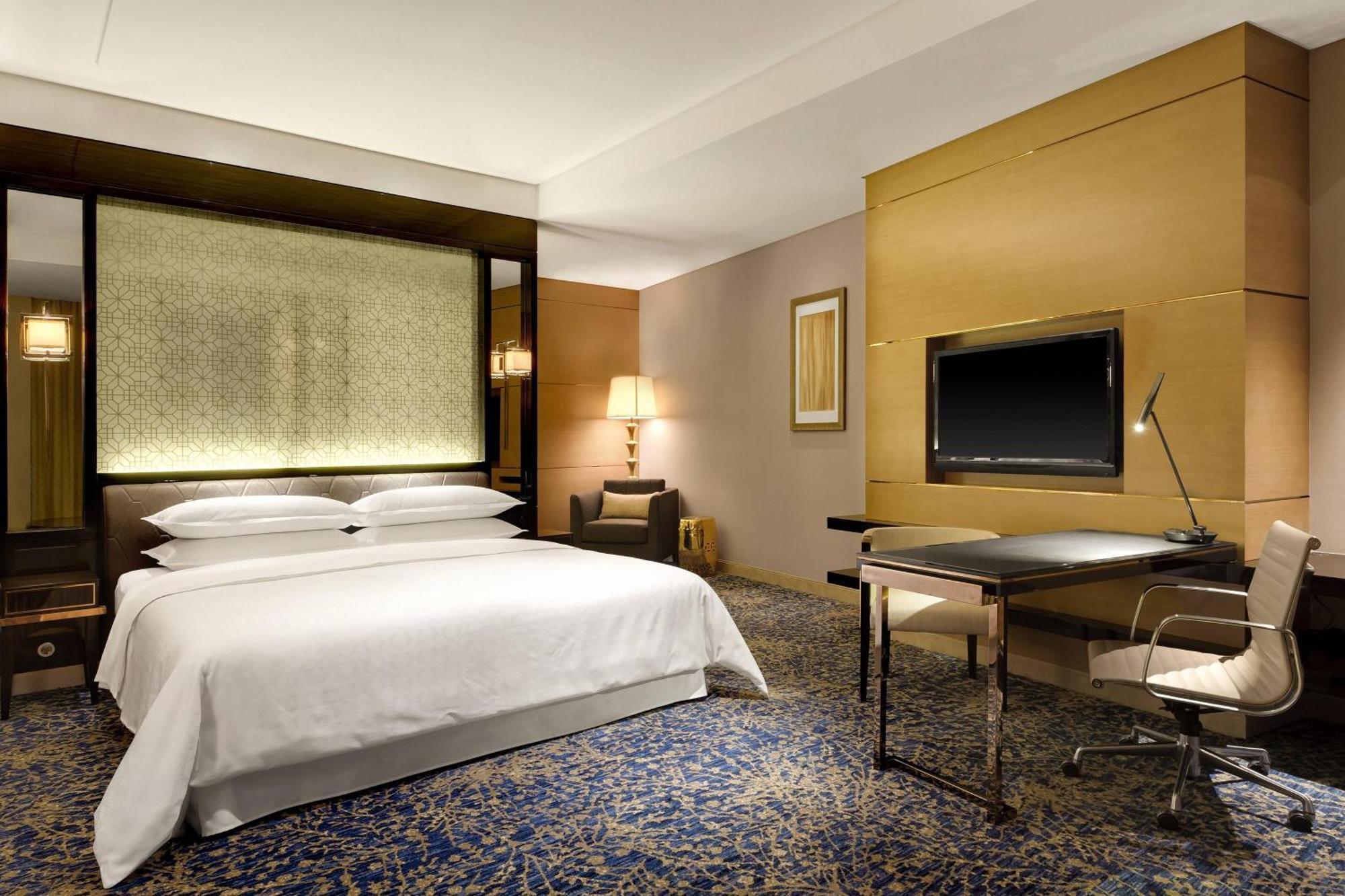 Sheraton Changchun Jingyuetan Hotel Екстер'єр фото