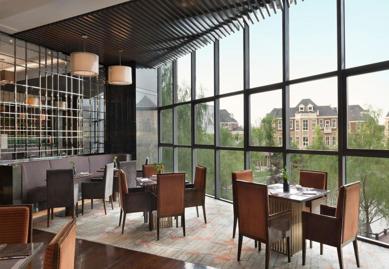 Sheraton Changchun Jingyuetan Hotel Екстер'єр фото